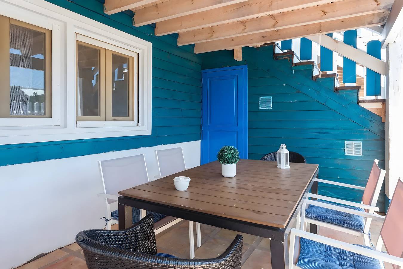 Maison avec terrasse, accès direct à une plage semi-privée in Oliva, Costa Blanca