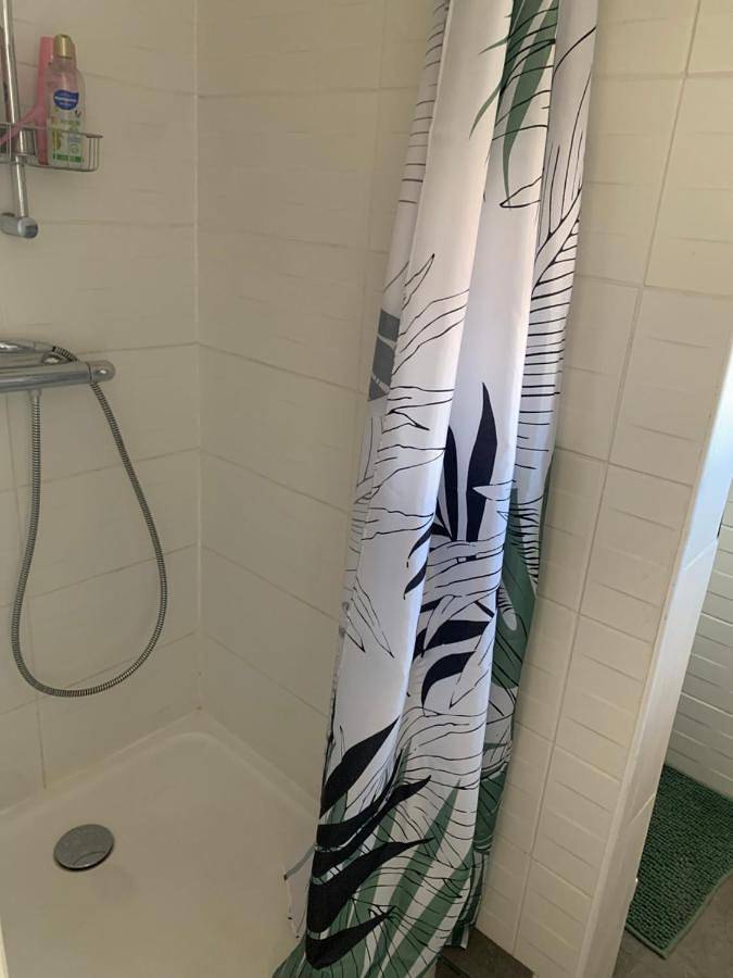 Gîte pour 3 personnes, avec piscine ainsi que jardin et vue à Hermonville - 2