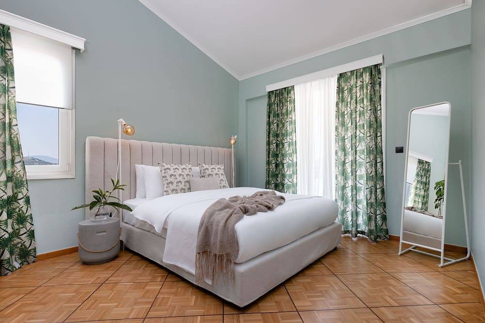 The Southern Mansion - with private pool in Voula, Regionalbezirk Ostattika