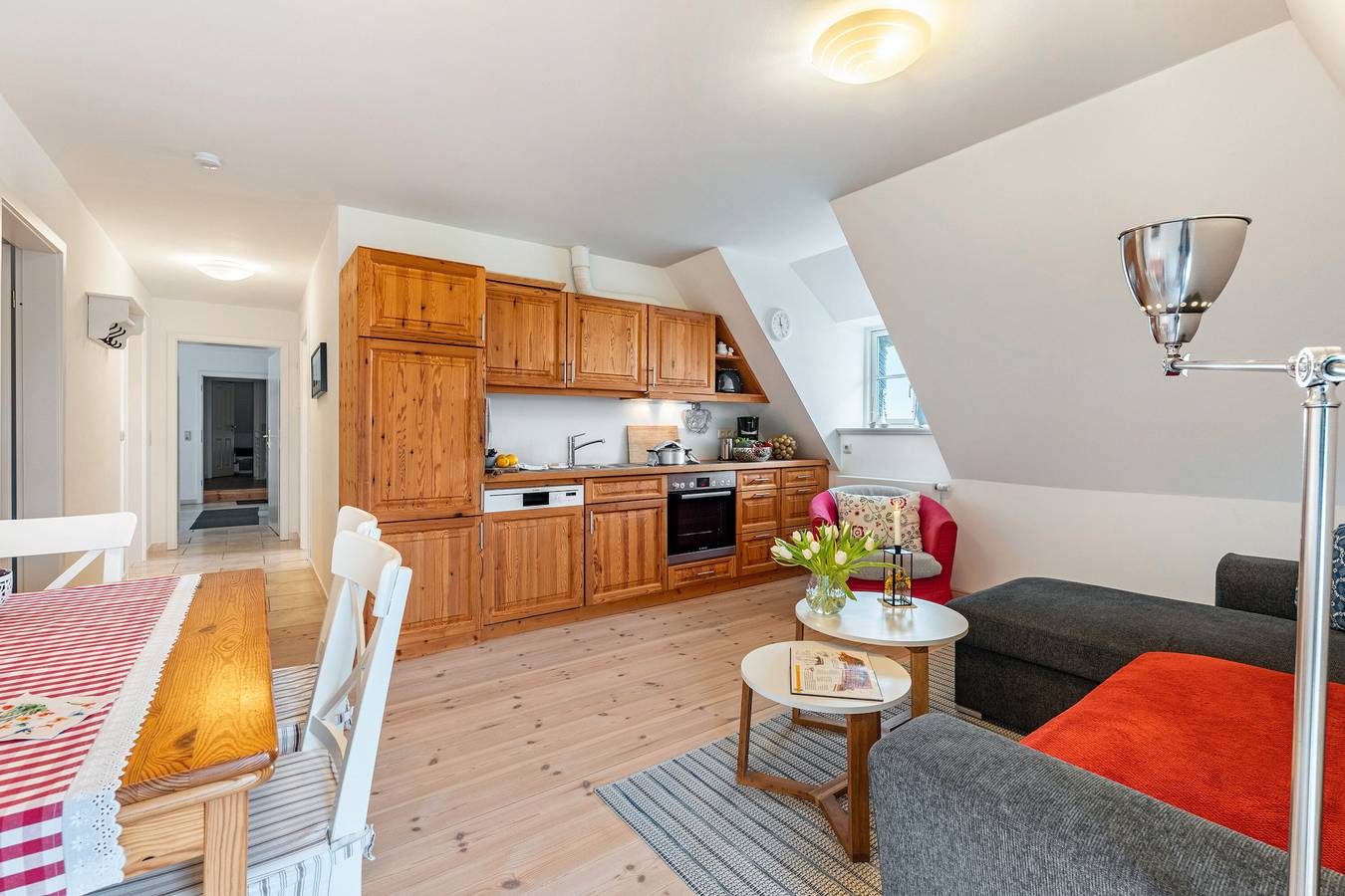Ganze Wohnung, Apartment 'Am Halbmond 4' mit privatem Garten, Balkon und Wlan in Hellschen-Heringsand-Unterschaar, Dithmarschen