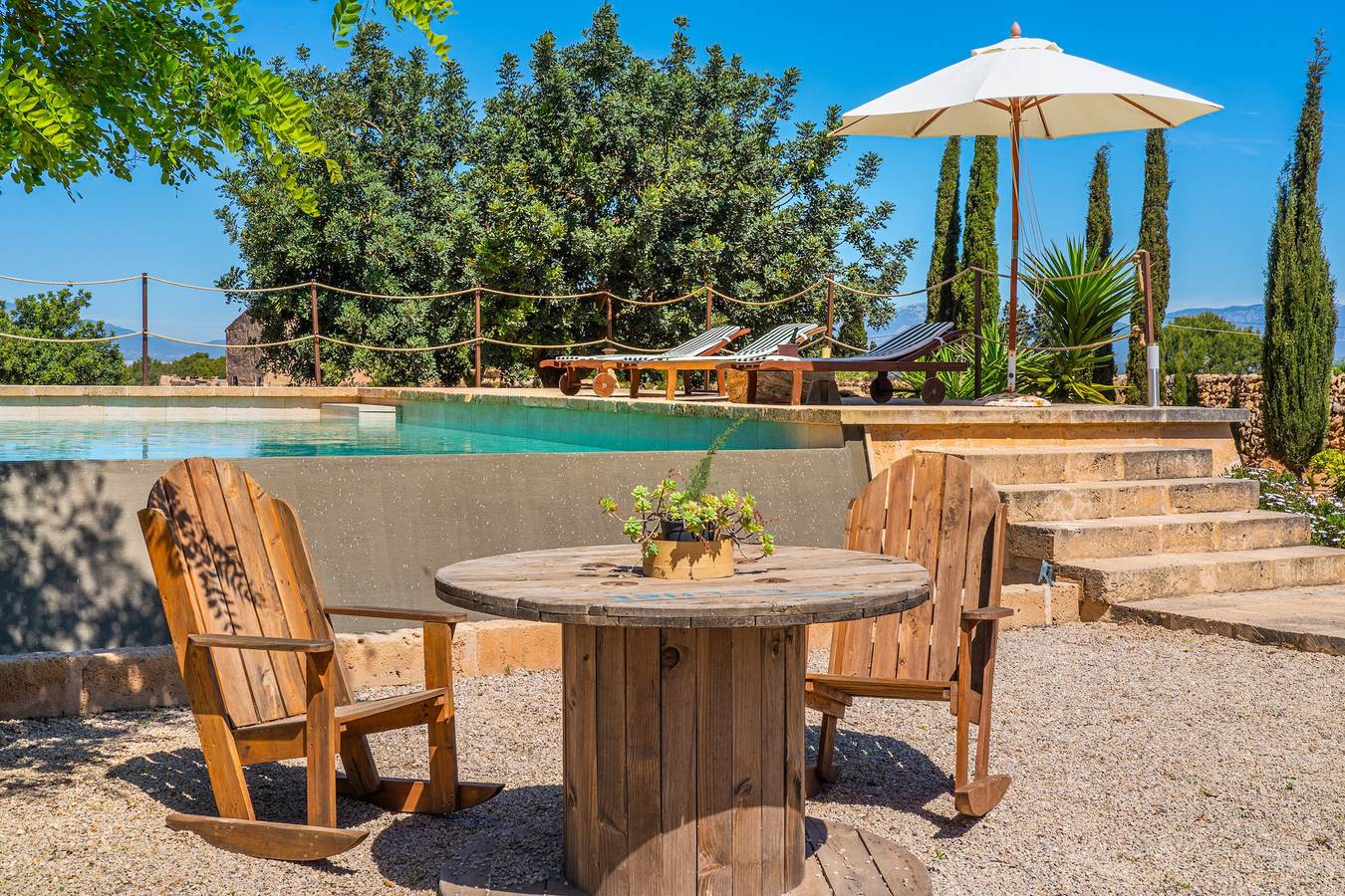 Casa vacanze "Son Sunyer" con vista sulle montagne, piscina, giardino, balcone e terrazza in Palma di Maiorca, Maiorca occidentale