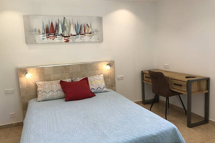 Chambre d’hôte pour 2 personnes, avec Piscine à Calvi