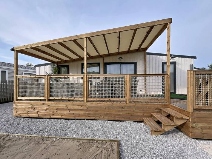 Mobil home pour 6 personnes, avec piscine et terrasse dans Kairon Plage