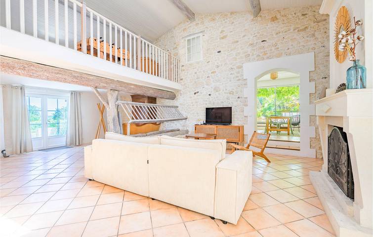 Location de vacances pour 6 personnes, avec jardin ainsi que terrasse et piscine à Médis - 4