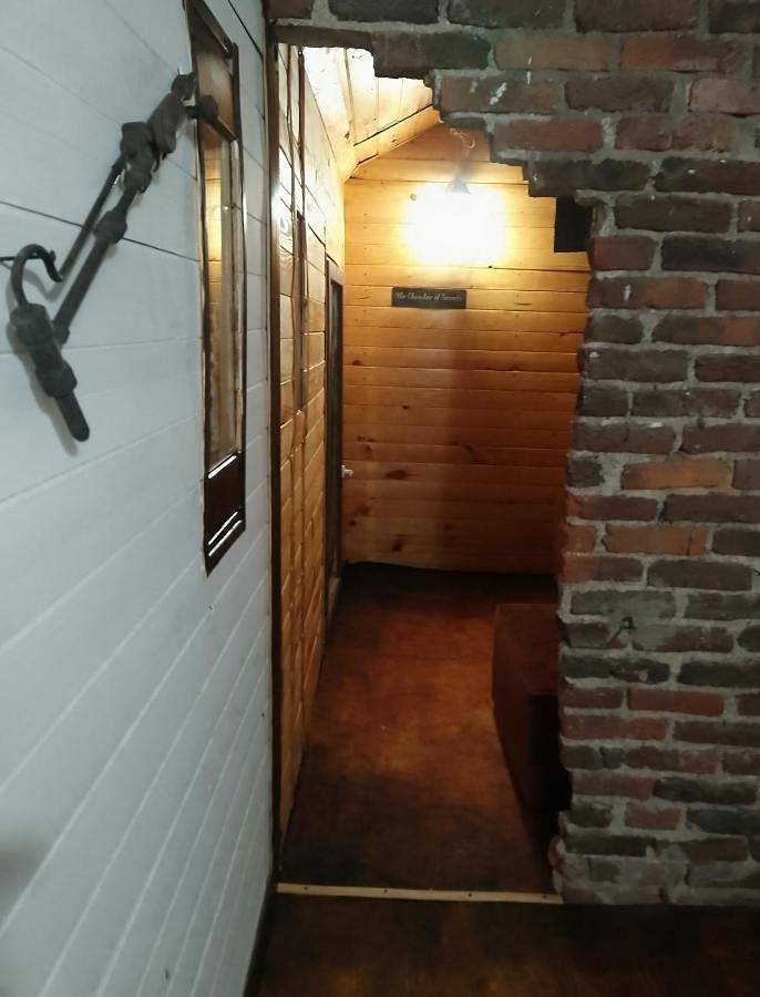 Gîte pour 2 personnes, avec Terrasse ainsi que Jardin et Vue à Cransac