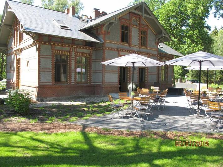 Ferienwohnung für 4 Personen, mit Terrasse und Garten sowie Ausblick in Oberkrämer
