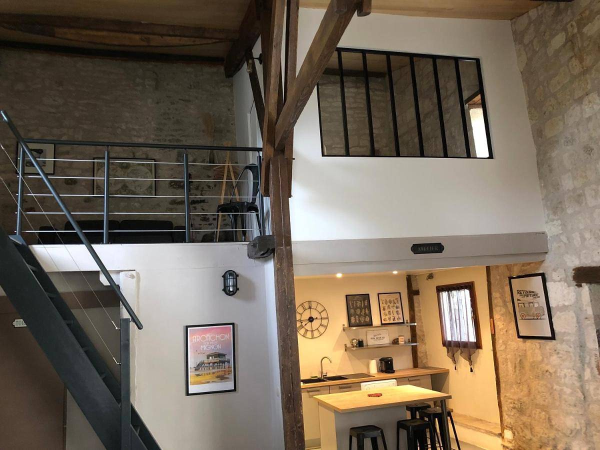 Loft de charme centre de Montcuq in Montcuq-en-Quercy-Blanc, Quercy