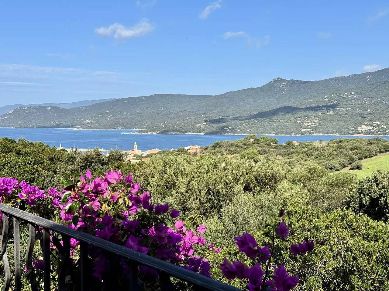 Villa Kalliste 3 pièces avec vue mer sur les hauteurs de Propriano in Propriano, Arrondissement de Sartène