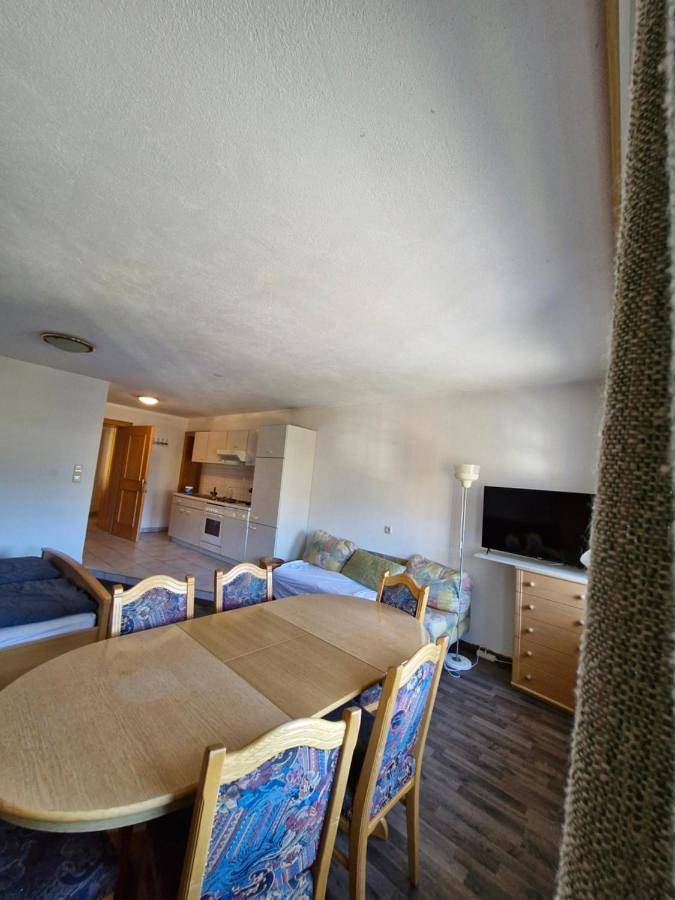 Ferienwohnung für 6 Personen, mit Terrasse und Ausblick - 1