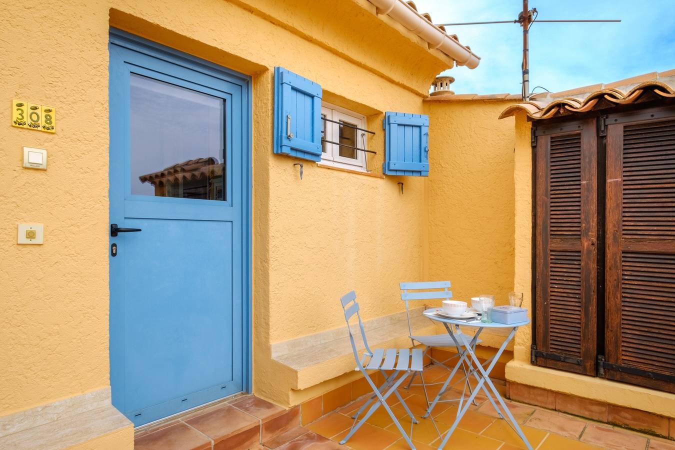 Appartement entier, Appartement 'Mas De La Mer T2 Mezzanine' avec climatisation in Théoule-sur-Mer, Massif de l'Esterel
