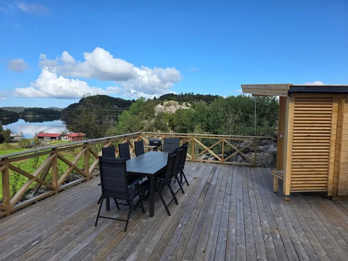 Ferienhaus für 10 Personen, mit Ausblick und Terrasse - 1