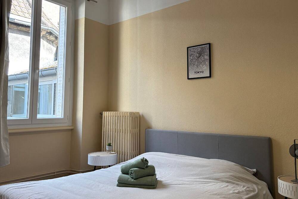 Geheel appartement, Le chat perché in Autun, Autun en omgeving