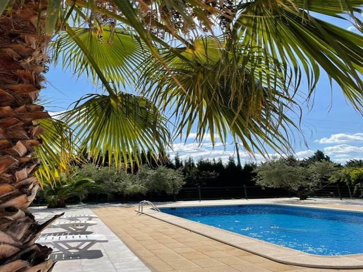 Location de vacances pour 10 personnes, avec Balcon/Terrasse ainsi que Jardin et Piscine à Moratalla
