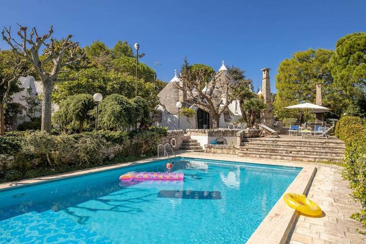 Villa per 2 persone, con terrazza e giardino nonché piscina, con animali domestici in Selva di Fasano