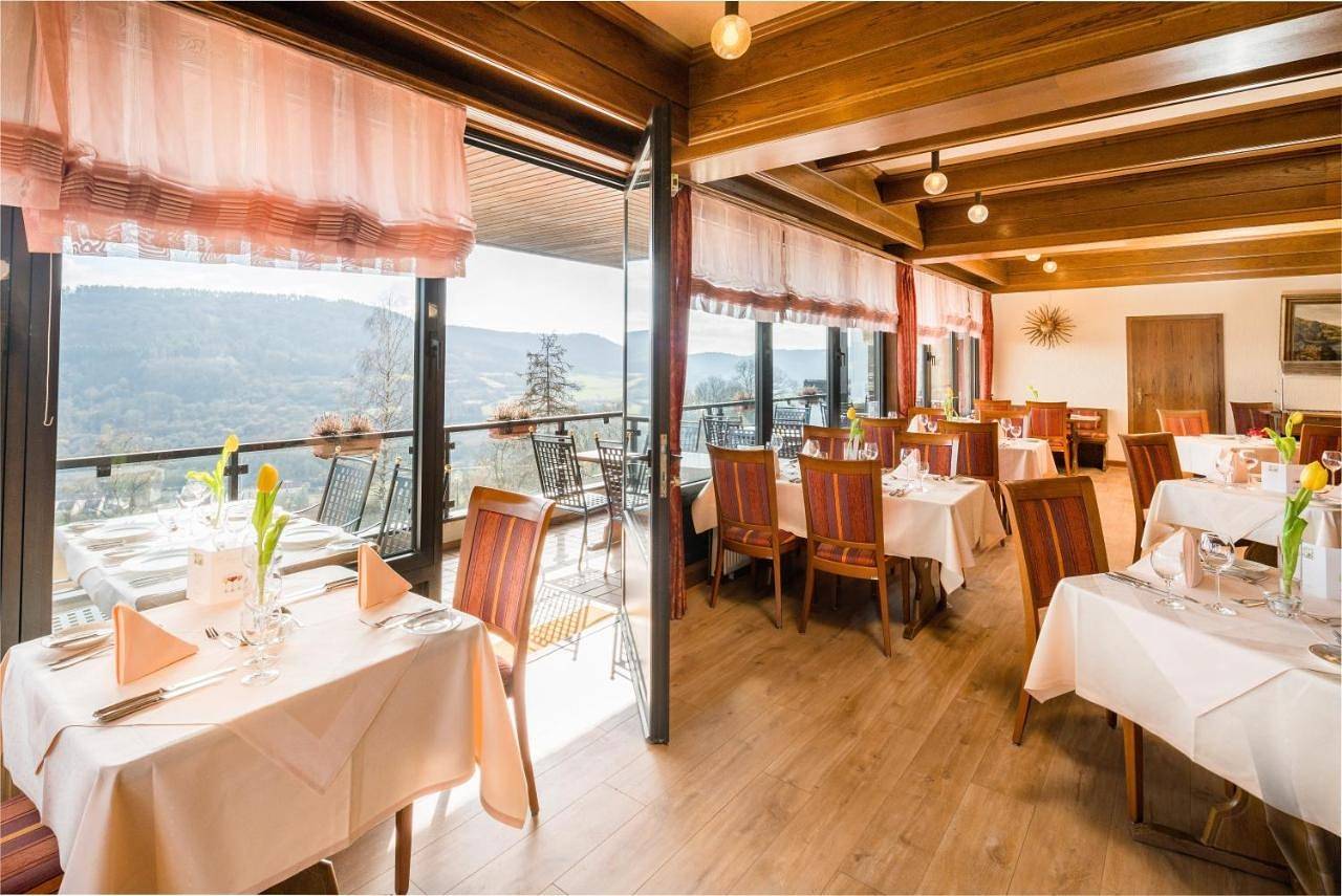 Waldhotel Sonnenberg in Bollendorf, Eifelkreis Bitburg-Prüm