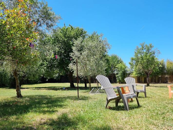 Location de vacances pour 15 personnes, avec piscine et jardin à Saint-Just-Luzac - 4