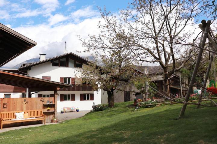 Ferienwohnung für 5 Personen, mit Garten, mit Haustier im Vinschgau