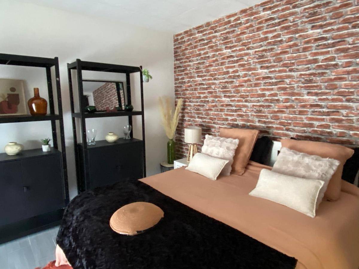 Appartement entier, Studio douillet Tout Confort 3 - Wifi - Parking Gratuit in Weißenburg, Région de Wissembourg