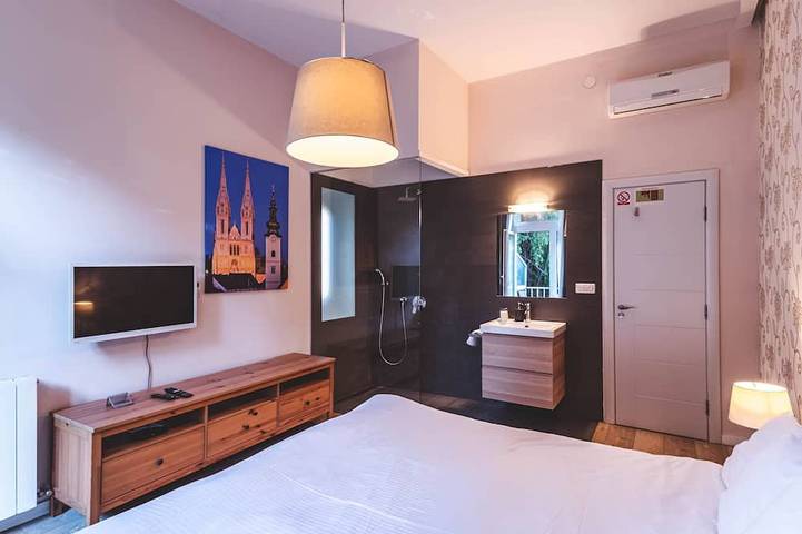 Ganze Wohnung, Zweizimmerwohnung „Art“ in Zagreb, Zagreb und Umgebung