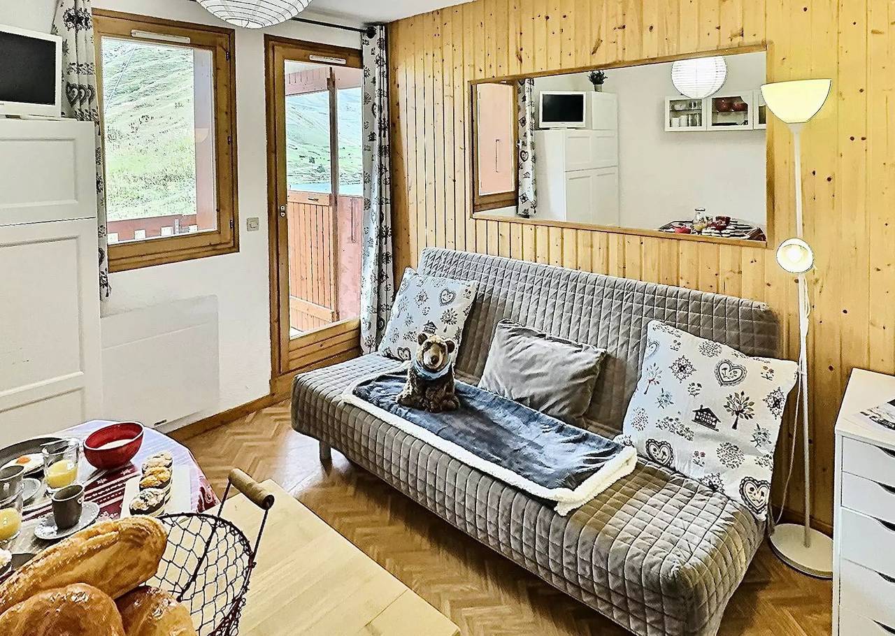 Monolocale intero, Monolocale 4 persone a Tignes ai piedi delle piste e vicino a negozi nel quartiere del lago. Situato al piano terra in Tignes, Massiccio della Vanoise