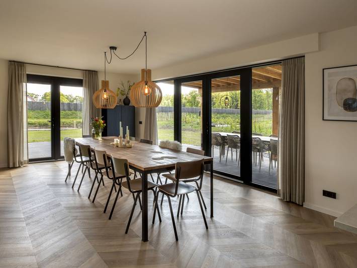 Schöne Villa am Wasser in Friesland in Sint Nicolaasga, Ijsselmeer