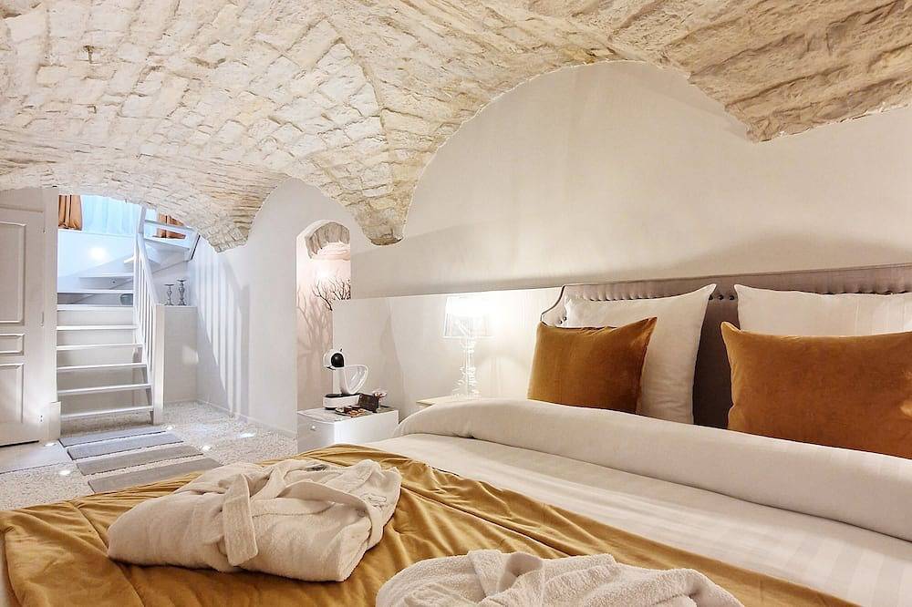 Exceptional suite with jacuzzi and private sauna in Dole (Jura), Jura