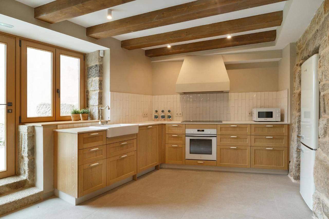 Four-Bedroom House in Verín, Orense Région
