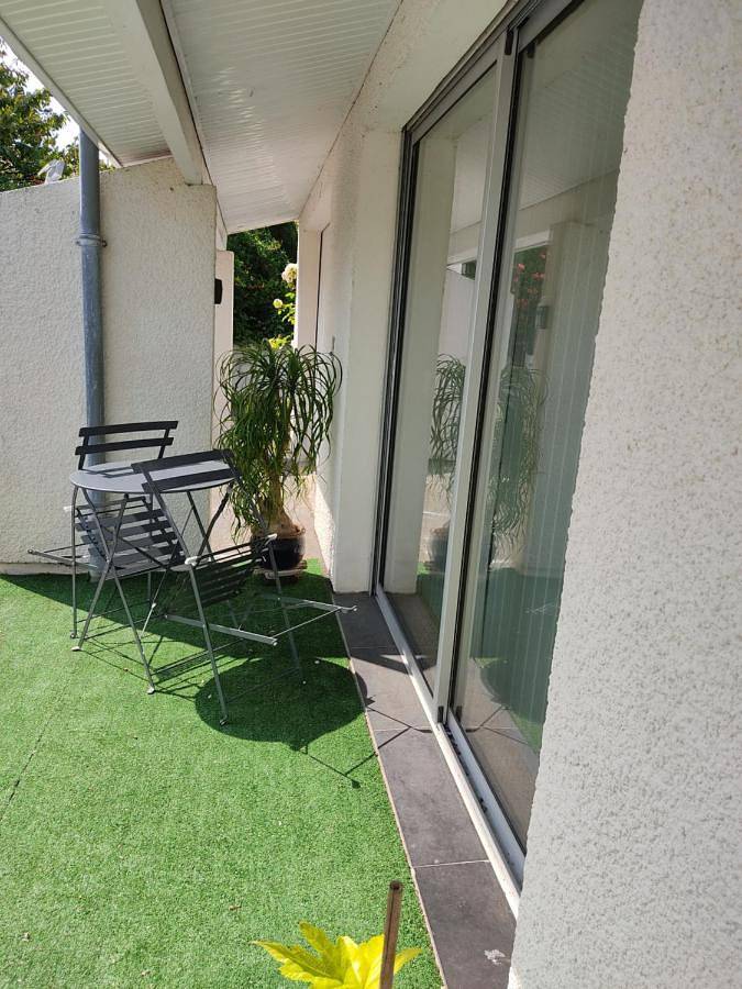 Gîte pour 2 personnes, avec terrasse à Ambarès-et-Lagrave - 3