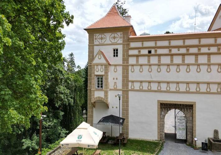 Apartmenthotel für 4 Personen, mit Garten und Ausblick sowie Pool - 1
