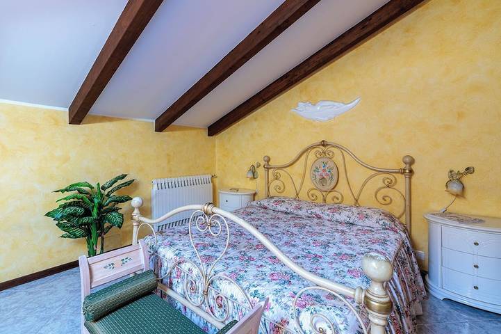 Villa Caterina A Pochi Passi Dal Mare: Pet Friendly ,BBQ, Terrazzo & Relax in San Bartolomeo al Mare (Città), San Bartolomeo al Mare