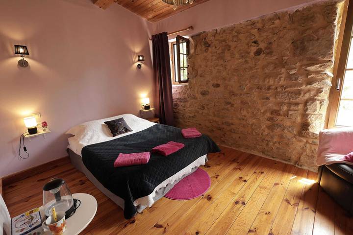Gîte für 4 Personen, mit Terrasse und Pool, mit Haustier in Aude - 4