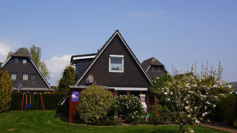 4 Personen Ferienhaus in zweiter Reihe zum Deich in Otterndorf in Otterndorf, Cuxland