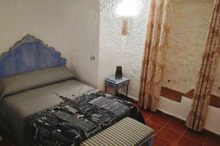 Gîte pour 4 personnes, avec terrasse à Guadix - 2