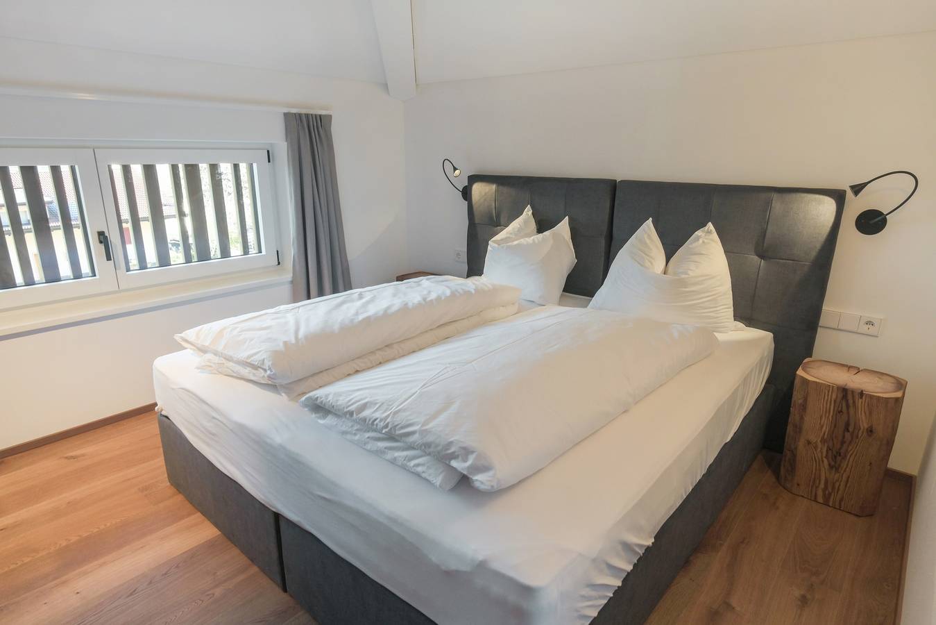 Entire apartment, Apartment "Innerbachlerhof Mut" with Wi-Fi, Air Conditioning, Garden & Pool in Burgstall, Sarntal Alps