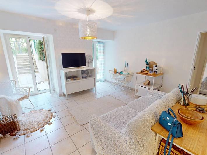 Gîte pour 4 personnes, avec terrasse dans Plage Du Borrigo Menton - 2
