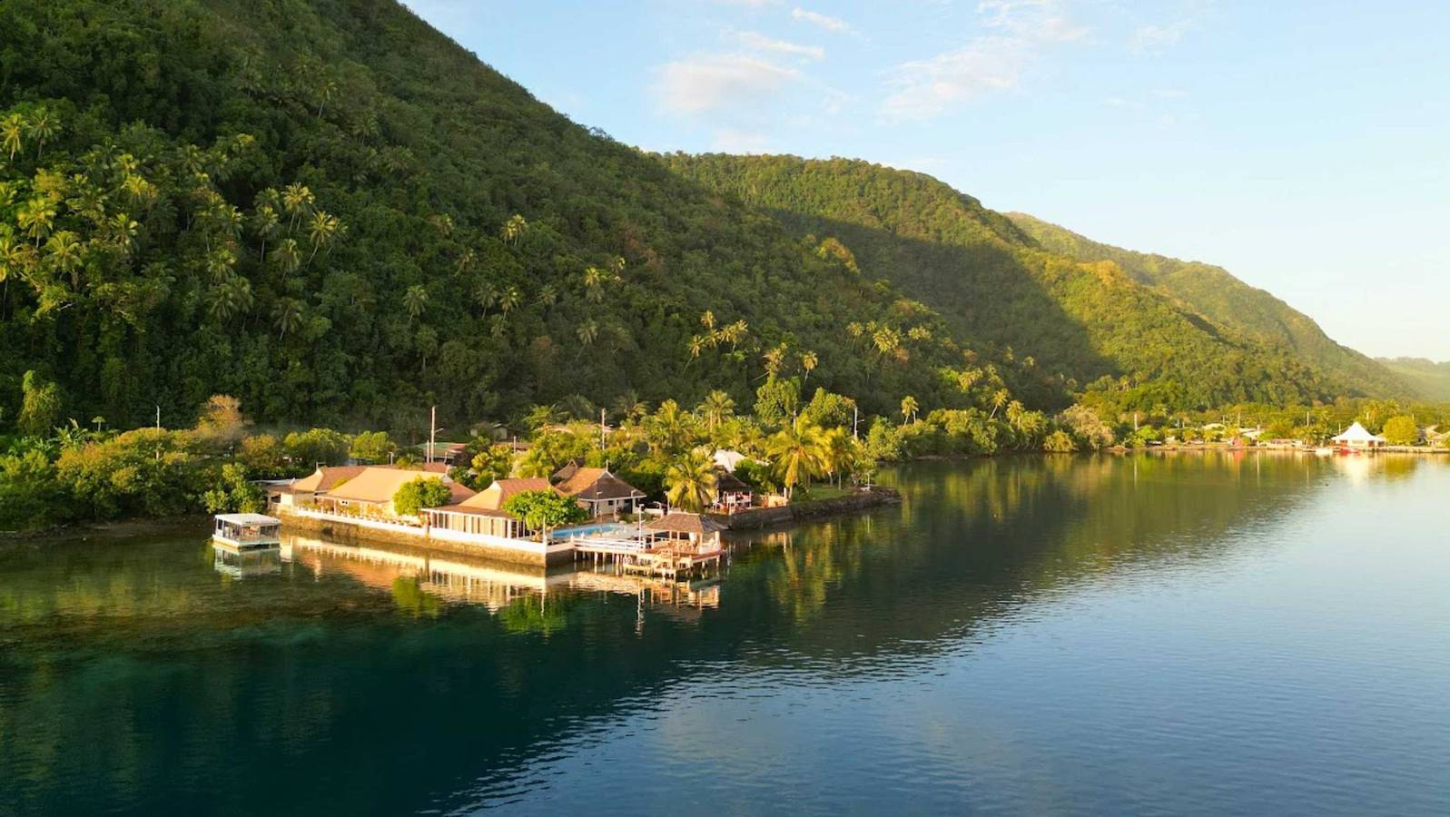 Ganzes Studio, Tahiti - Studio Tiamao Mara Pool View in Papara, Tahiti