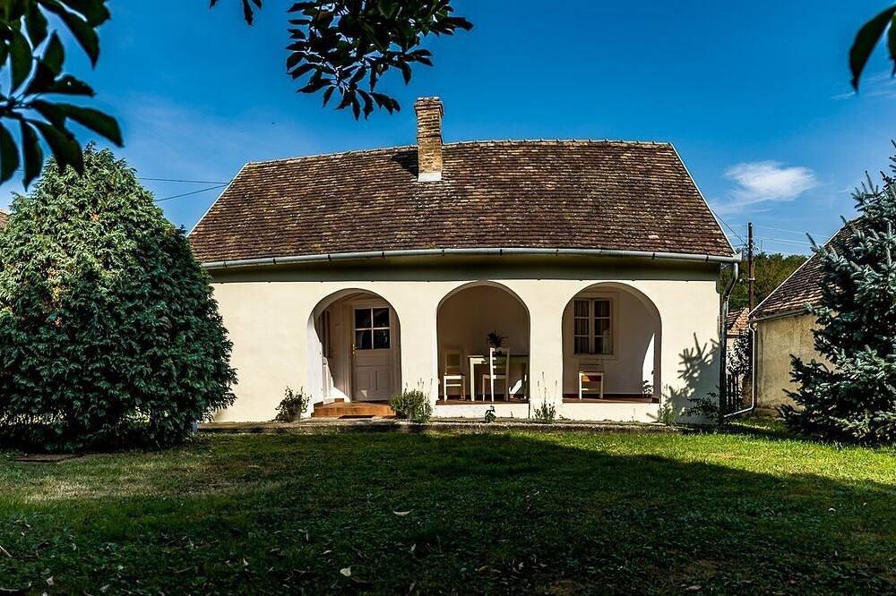 Galóca Holiday Home - Zwei Schlafzimmer Chalet, Schläft 4 in Szentlőrinci kistérség