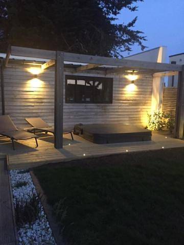 Gîte pour 6 personnes, avec jacuzzi et jardin à Saint-André-des-Eaux