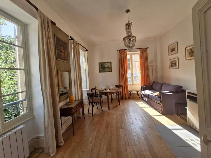 Gîte pour 4 personnes, avec jardin et vue à Bourbon-l'Archambault - 2