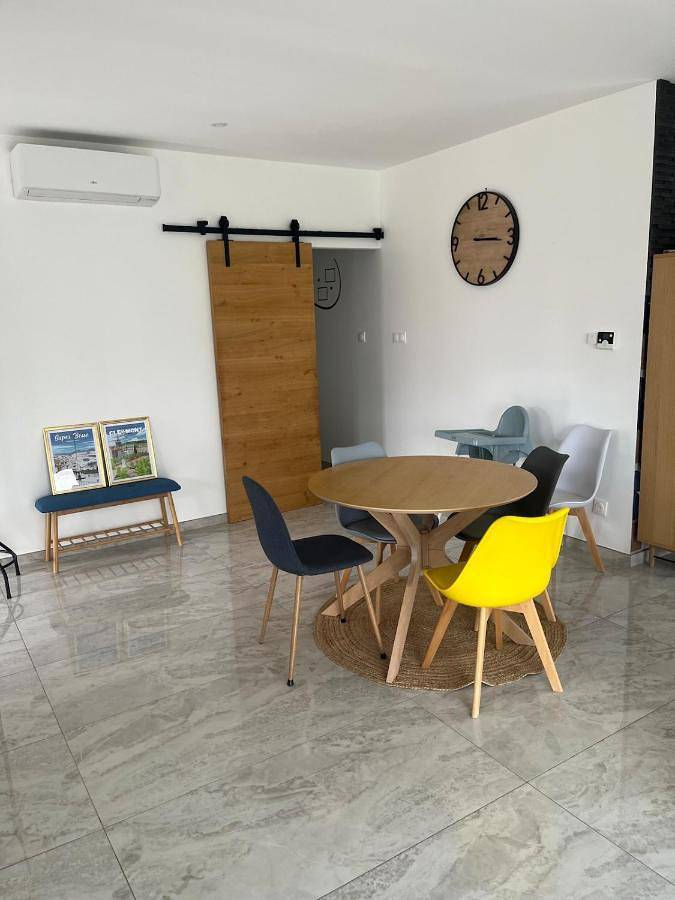 Location de vacances pour 4 personnes, avec jardin et terrasse à Pont-du-Château - 4