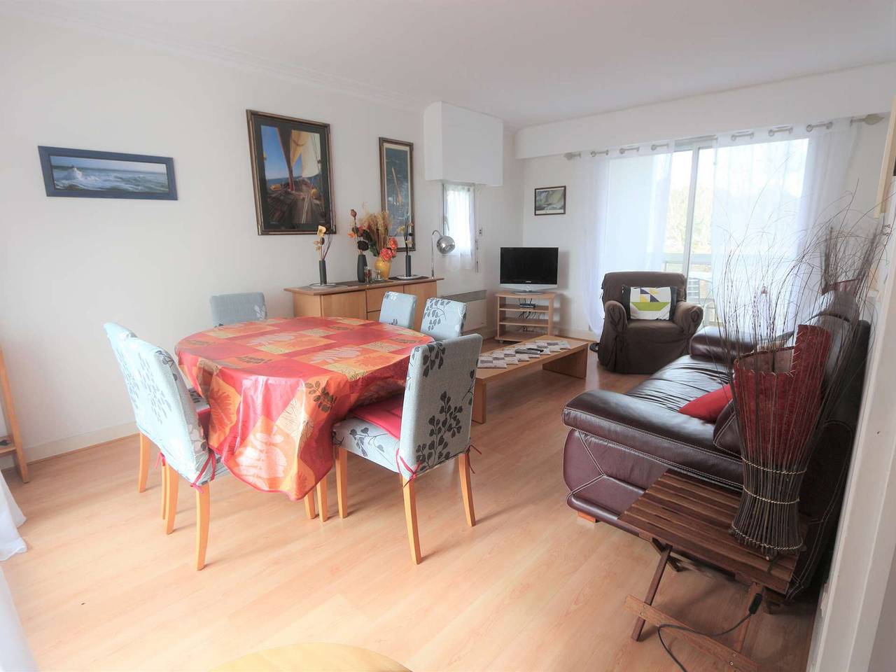 Appartement entier, Appartement T2 à Bénodet proche plages, vue rivière in Bénodet, Région de Quimper