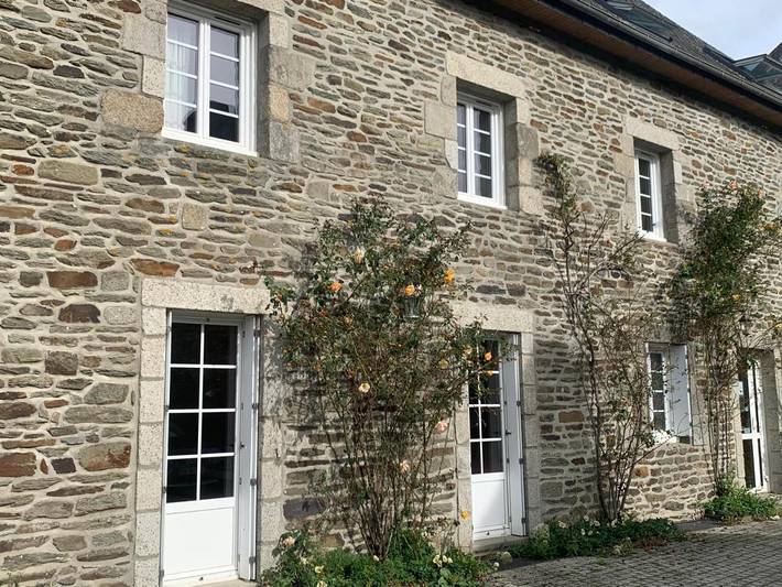 Hôtel pour 2 personnes, avec terrasse, animaux acceptés à Carhaix-Plouguer - 4