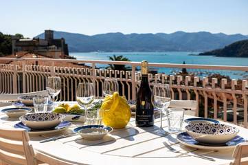 Ferienwohnung für 6 Personen, mit Ausblick und Garten, mit Haustier in Lerici