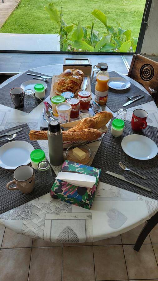 Gîte pour 4 personnes, avec jardin et sauna ainsi que terrasse et piscine à Le Poiré-sur-Vie - 3