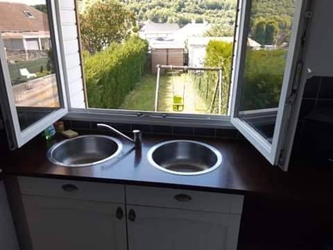 Location de vacances pour 6 personnes, avec Terrasse et Jardin à Montville (homonymie)