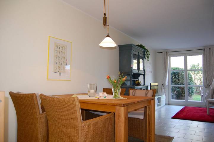 Ganze Wohnung, Ferienwohnung "Malergarten 10" - Ergeschosswohnung ca.70 m² für 2-4 Personen in Niehagen, Ahrenshoop