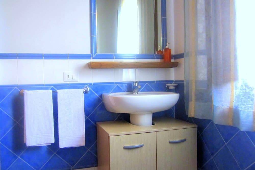 Gelbe Wohnung - Bauernhaus mit Pool, Klimaanlage in der Toskana in Lamporecchio, Pistoia Provinz