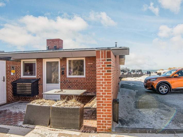 Feriehus for 5 personer, med Terrasse og Sauna i Henne Strand