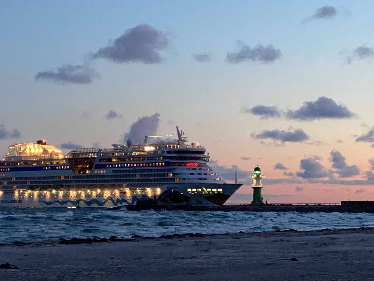 Ganze Ferienwohnung, Ferienwohnung in der Alexandrinenstraße in Warnemünde Strand, Warnemünde