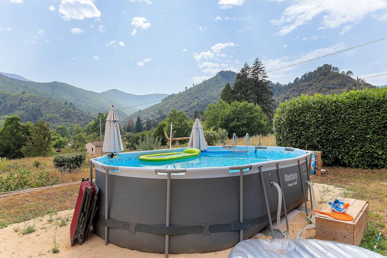 Gîte Protea - Mas De La Brousse avec vue montagne, Wi-Fi et climatisation in Saumane, Parc national des Cévennes